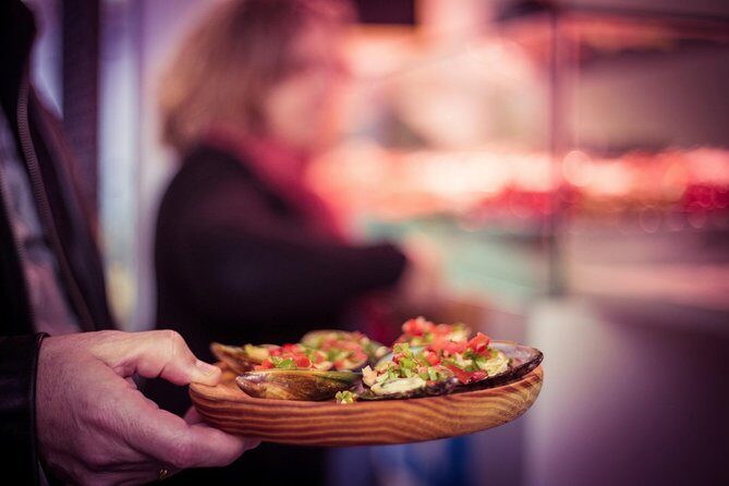 Granada Private Tapas & Walking Tour - Meeting at Plaza del Carmen: Easy Start, No Pickups