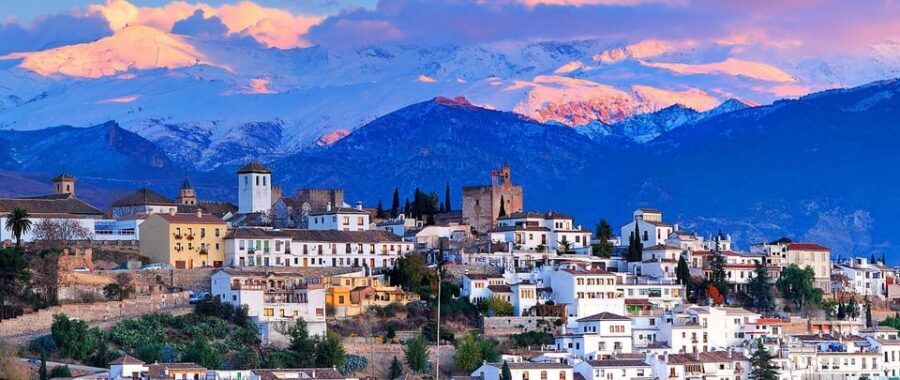 Granada: Private Tour of Albaicín, Sacromonte and Viewpoints - Key things to love about Albaicín and Sacromonte with a private guide