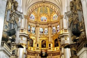 Granada Private Tour: The Cathedral and the Royal Chapel - Royal Chapel of Granada: Isabella and Ferdinand, in stone and silence