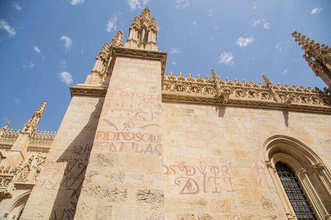 Granada: Royal Chapel guided walking tour - Plaza de Bib-Rambla Tapas Start: Eat Like You’re Learning