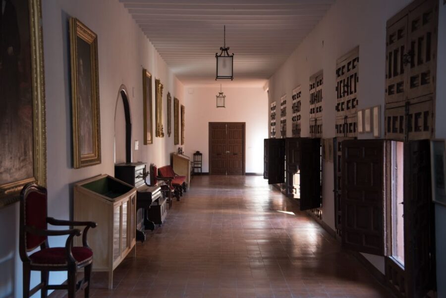 Granada: Sacromonte Abbey Entry Ticket with Audio Guide - Sacred caves: where the Sacromonte story becomes physical