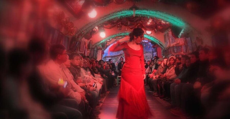 Granada: Sacromonte Caves Flamenco Show - Cueva La Rocio Meeting Point: How to Start Without Stress