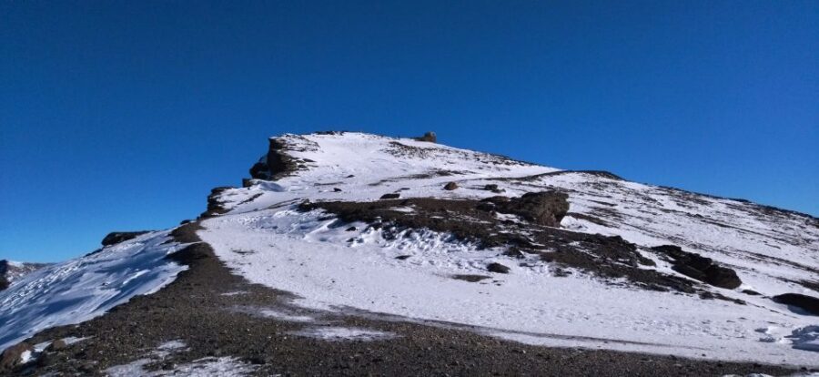 Granada: Sierra Nevada Veleta Peak Trek with Lunch - The climb: views of Mulhacen country and the approach to Veleta