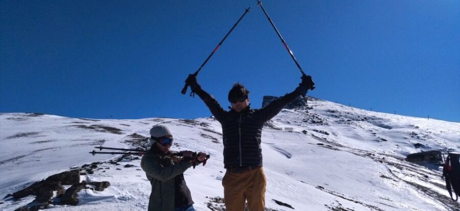 Granada: Sierra Nevada Veleta Peak Trek with Lunch - The summit picnic at 3,396 m: more than food