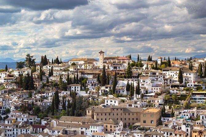 Granada Tapas Trail & Gypsy Flamenco Show - Timing and logistics for the 7:00 pm start