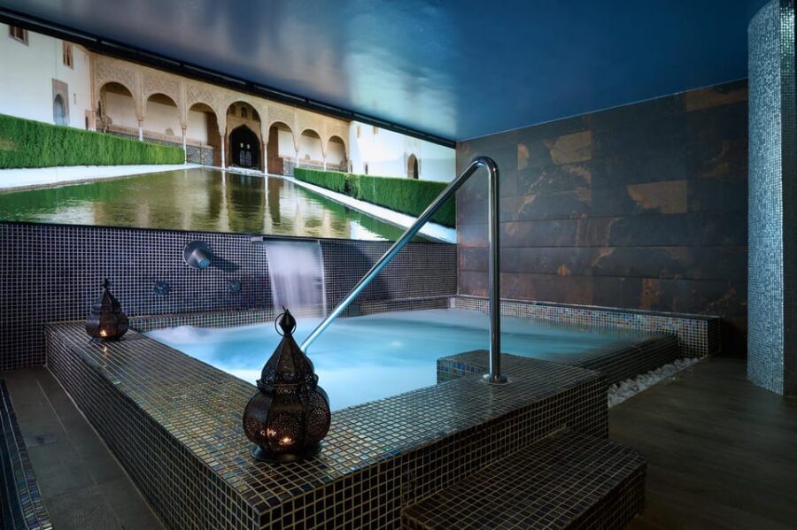 Granada: Thermal Spa Circuit with Optional Massage - Finnish Sauna, Steam Bath, and Contrast Shower: Your Heat-Then-Wake Sequence
