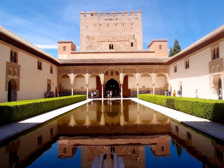 Granada: Tour of Alhambra, Generalife, and Nasrid Palaces - Why this Alhambra tour makes sense for limited time