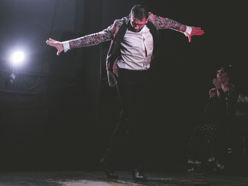 Granada: Traditional Flamenco Show at Tablao Casa Ana - Seat Choice: How to Get the Best View