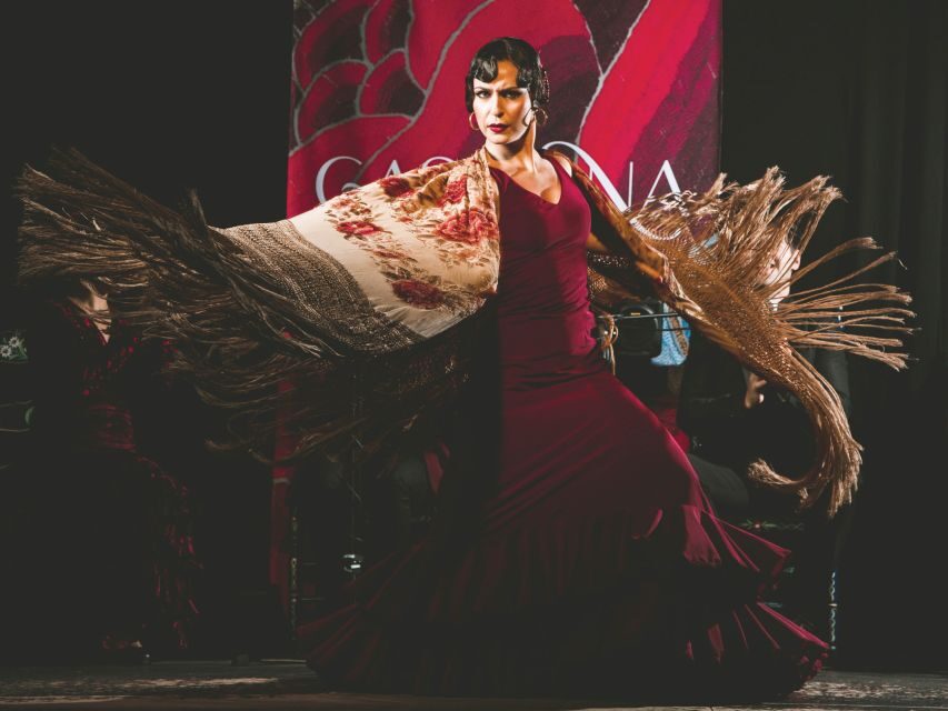 Granada: Traditional Flamenco Show at Tablao Casa Ana - Drinks, Photos, and That Small-Room Etiquette