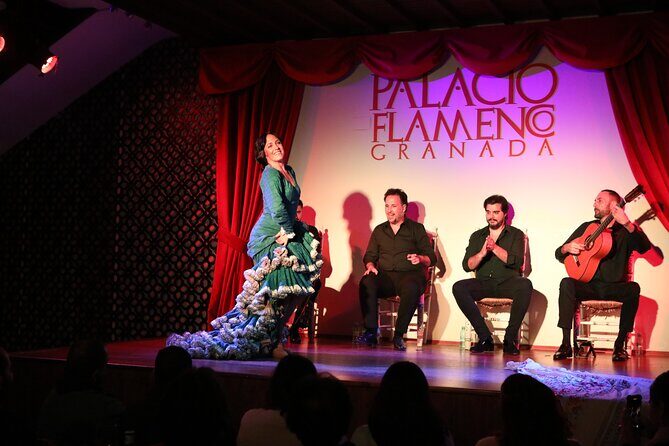 Grenada: Flamenco Palace, the best show in the center - Stop 1 at Palacio Flamenco Granada: How the Space Shapes the Show