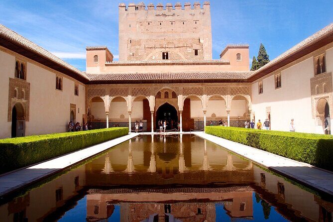 Guided Tour Alhambra, Generalife and Alcazaba without Nasrid Palaces - Price and value: what $57.61 buys you in real terms
