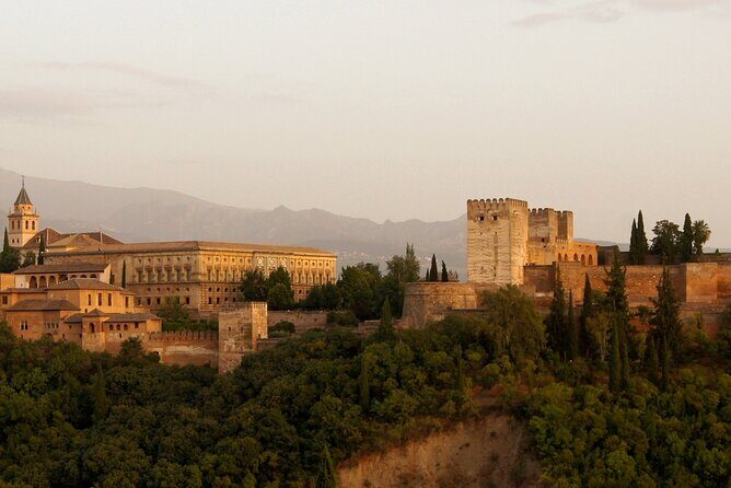 Guided tour of Alhambra and Generalife with Nasrid Palaces - Alcazaba: the oldest enclosure and its mini city