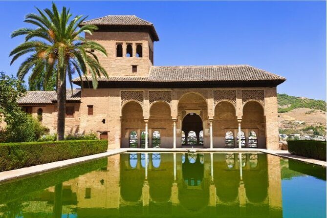 Guided tour to Alhambra with Generalife, Alcazaba and Carlos V - Price and ticket value: what you’re really paying for