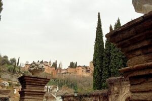 Guided Walking Tour with Panoramic Views and Terraces of Granada - Mirador de Los Carvajales: The 15-Minute View That Sets the Tone