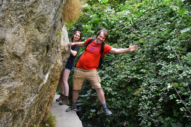 Hiking in the Canyon of the Monachil Cubs in Granada - Key Points I’d Plan Around