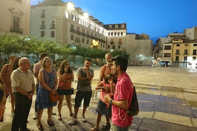 Legends and Mysteries Walk - Stop 1: Arco de San Lorenzo, Seen Up Close (Exterior Focus)