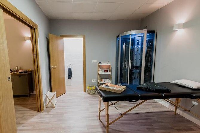 Massage Experience in Granada - What your 1-hour session feels like in practice
