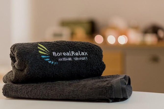 Massage Experience in Granada - The comfort extras: what’s provided so you don’t have to pack heavy
