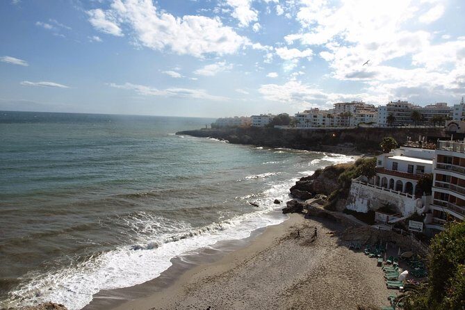 Nerja & Frigiliana Day Trip w/ Skip-Line from Granada (Max. 8) - Nerja Town and Balcón de Europa: Lunch, Sea Views, and a Gentle Finale