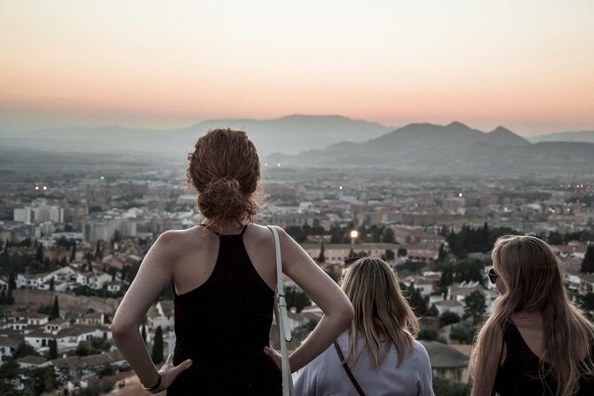 Night Adventure Tour, Play Granada Original - The tough-love part: steep streets and the “moderate fitness” bar