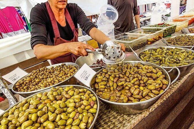 Old Granada Market & Food Tasting Tour - Talking With Vendors: How a Guide Turns Shopping Into Real Conversation