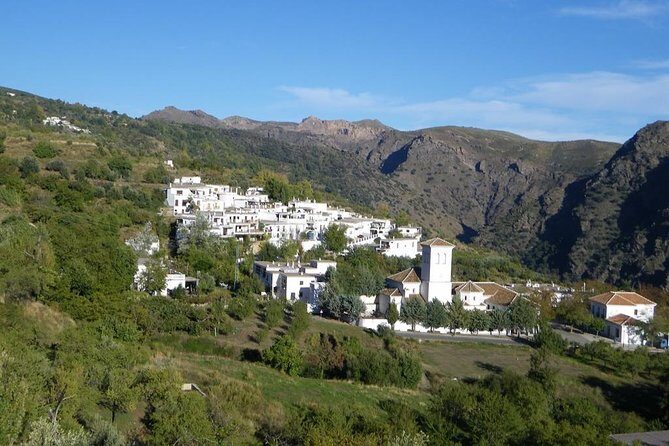 Premium Scenic Daytrip to Alpujarra Villages from Granada (Max 8) - Moorish architecture and Andalusian history: why the guide matters