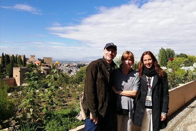 Private Alhambra Highlights Tour Including the Nasrid Palaces - Skip-the-line entry that actually protects your vacation hours