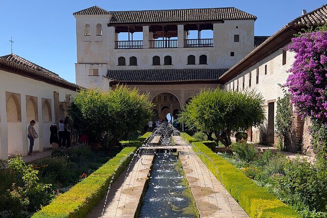 Private excursion to the Alhambra and Generalife - Guides You’ll Feel Immediately: What the Reviews Got Right