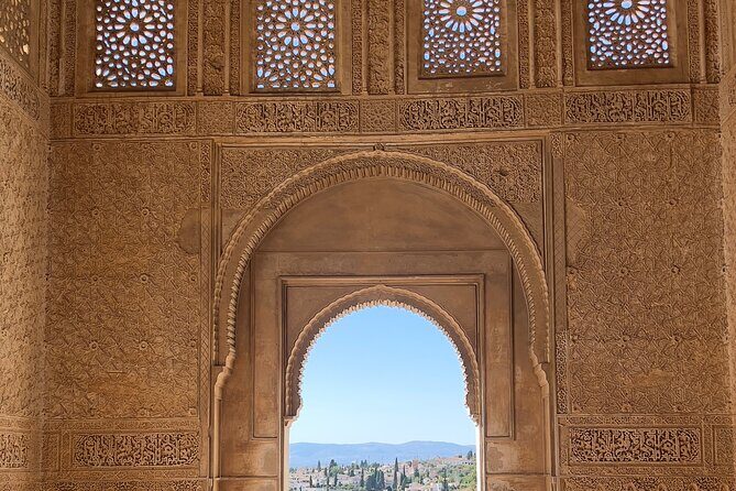 Private excursion to the Alhambra and Generalife - Should You Book This Private Alhambra and Generalife Excursion?