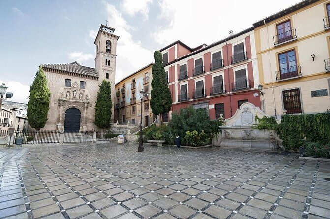 Private tour: 4 cultures, Granada in depth - Key things I’d bet you’ll care about