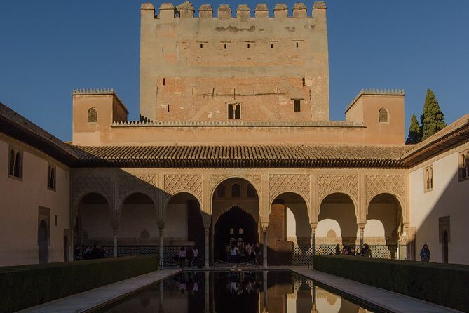 Private Tour to The Alhambra with Nasrid Palaces in Granada - Generalife gardens: pacing, cooling, and changing scenery