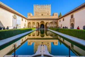 Skip the line: Alhambra Palace and Generalife Gardens Private Guided Tour - Nasrid Palaces: Comares, Myrtles, Ambassadors, and the Lions