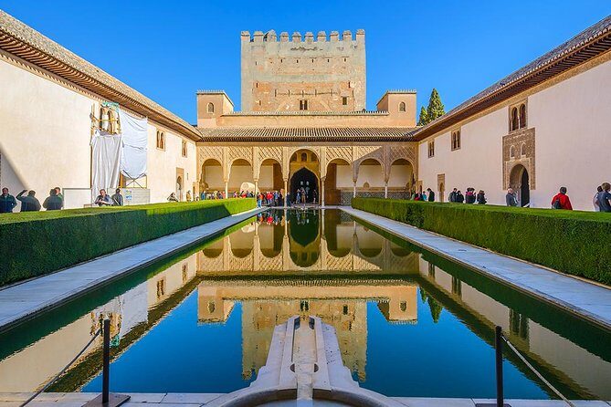 Skip the line: Alhambra Palace and Generalife Gardens Private Guided Tour - Nasrid Palaces: Comares, Myrtles, Ambassadors, and the Lions