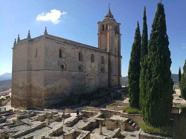 Skip the Line: Fortaleza de la Mota Admission Ticket - Key points before you go