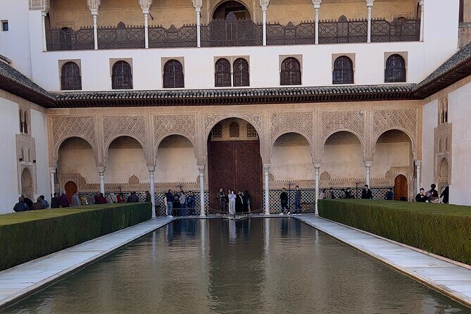 Small group visit to the Alhambra with tickets included - Why this Alhambra combo works (and for whom)