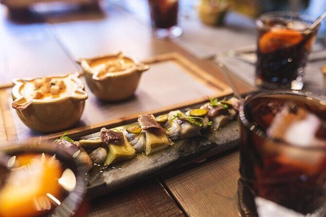 The Granada Evening Tapas Crawl by Food Lover Tour - What’s in the menu, and what it means for your choices
