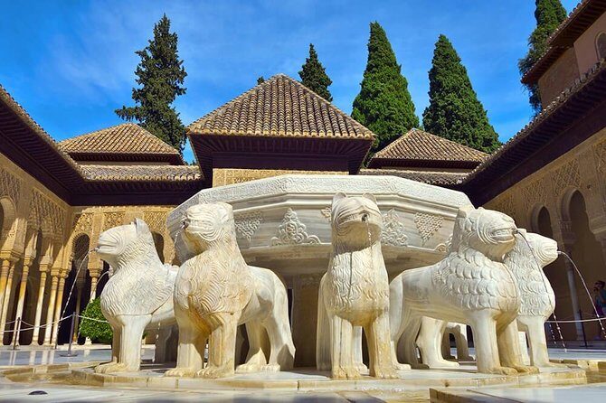 Tickets included: Alhambra Tour (Gardens, Alcazaba, Generalife) - Guide Quality in English: What Good Listening Changes
