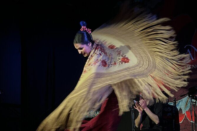 Traditional Flamenco Show at Tablao Casa Ana - Getting there and booking right: mobile tickets and timing that work